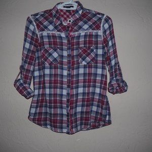 Forever 21 plaid button up longsleeve shirt